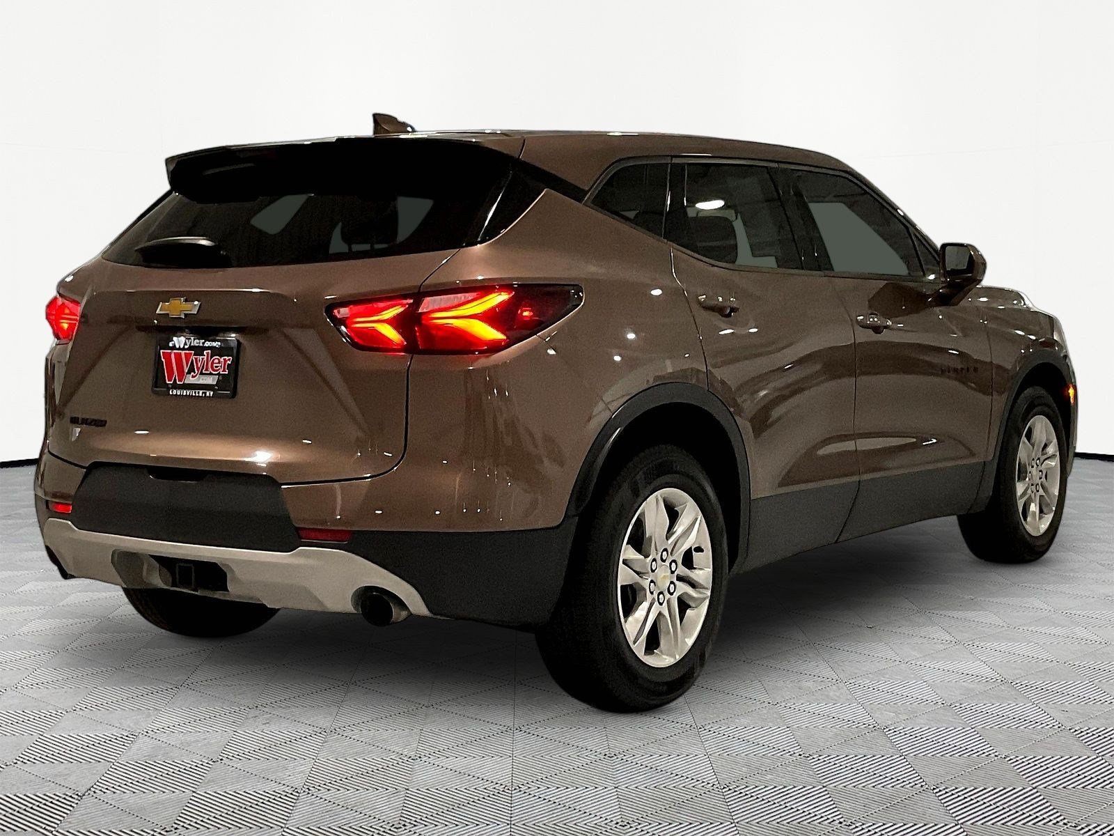 Used 2019 Chevrolet Blazer LT w/ LPO, Cargo Package FWD image 6