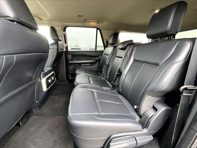 Used 2024 Ford Expedition Max XLT image 15