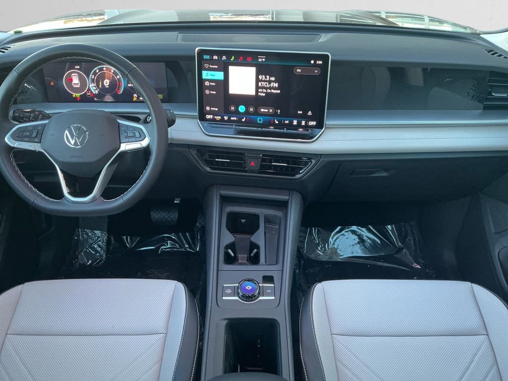 New 2026 Volkswagen Tiguan SE AWD/4WD image 10