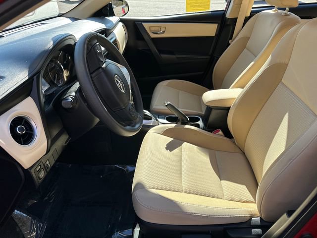 Used 2018 Toyota Corolla LE FWD image 28
