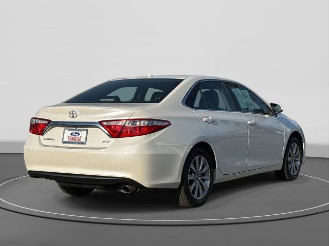 Used 2017 Toyota Camry XLE image 5