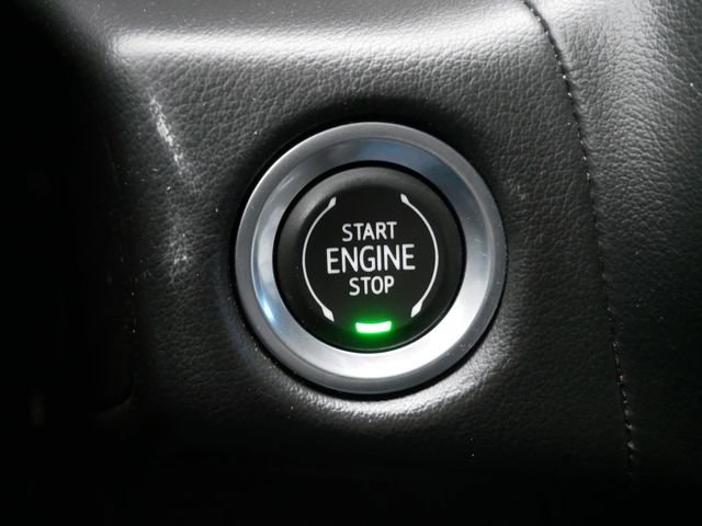 Used 2022 Chevrolet Suburban LT image 22