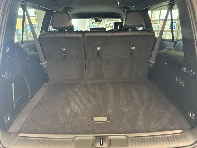 New 2026 Jeep Grand Wagoneer L Limited AWD/4WD image 10