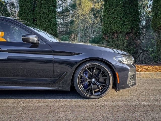 Used 2023 BMW 540i xDrive w/ M Sport Package image 11