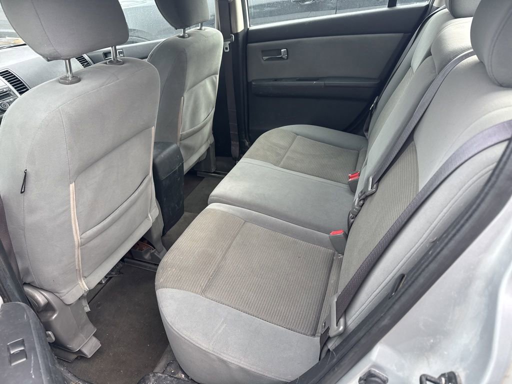 Used 2010 Nissan Sentra 2.0 SR w/ Convenience Pkg image 12