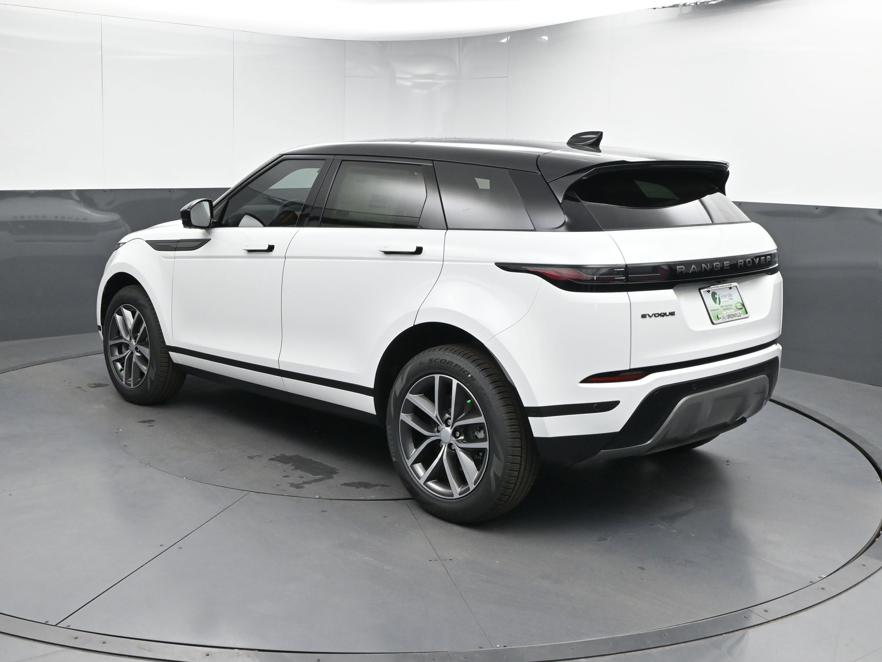 New 2026 Land Rover Range Rover Evoque S image 3