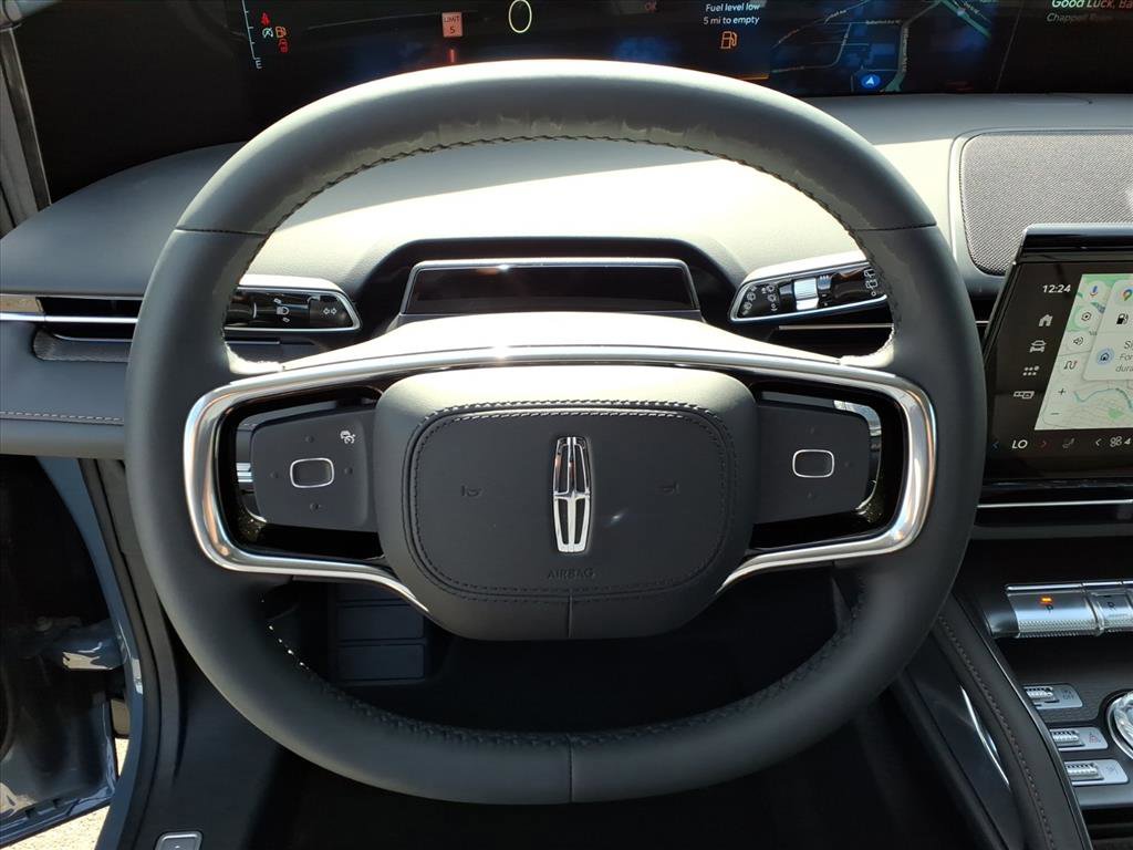 Used 2026 Lincoln Nautilus Premier w/ Equipment Group 102A image 13