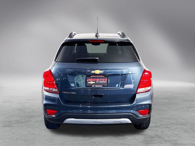 Used 2021 Chevrolet Trax LT w/ Premium Seat Package AWD/4WD image 9