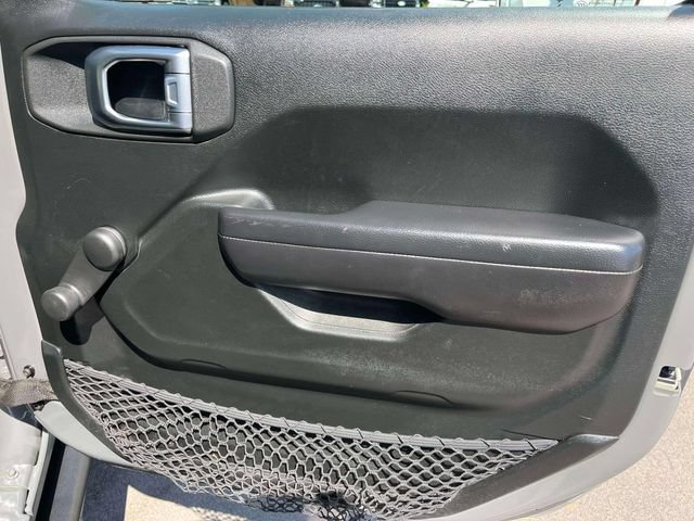 Used 2020 Jeep Wrangler Sport AWD/4WD image 17