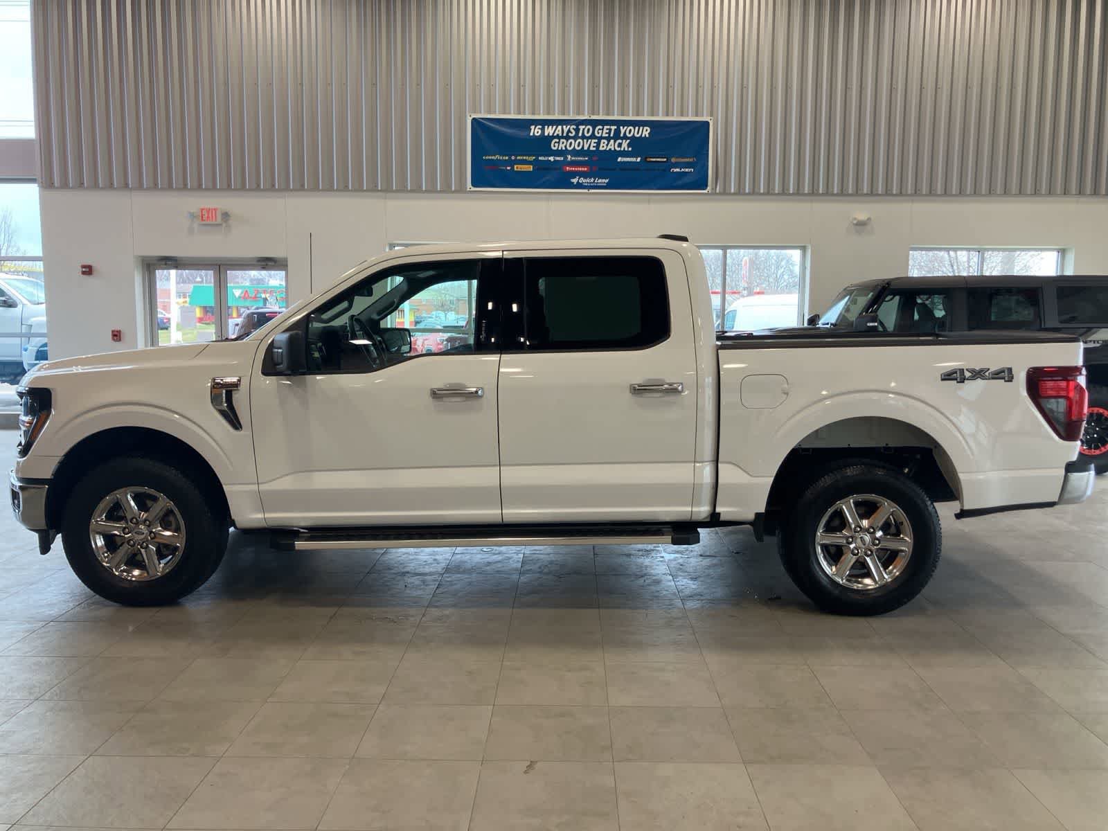 Used 2024 Ford F150 XLT w/ Tow/Haul Package AWD/4WD image 8