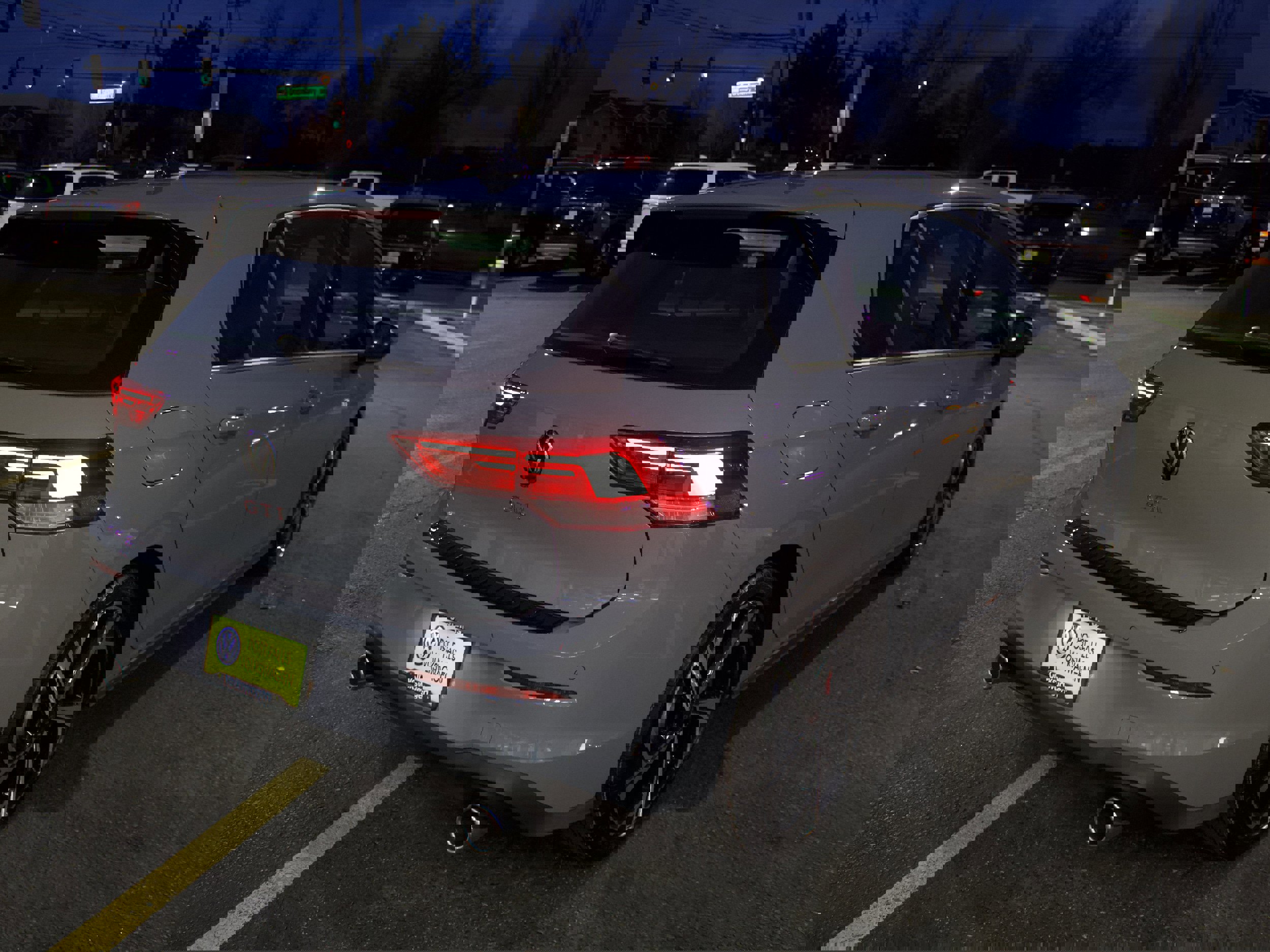 New 2026 Volkswagen GTI SE image 5