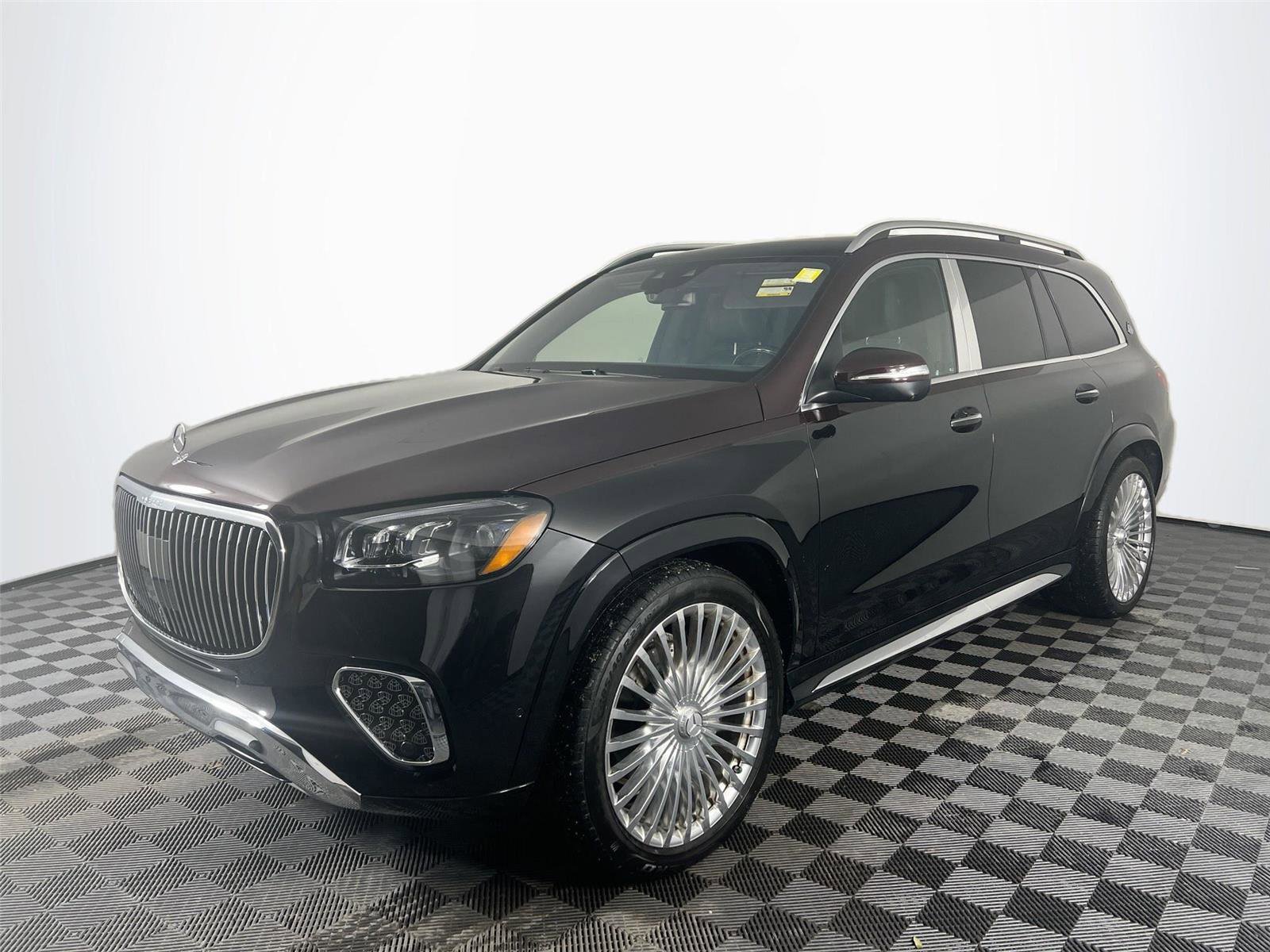 Certified 2024 Mercedes-Benz Maybach GLS 600 4MATIC image 2