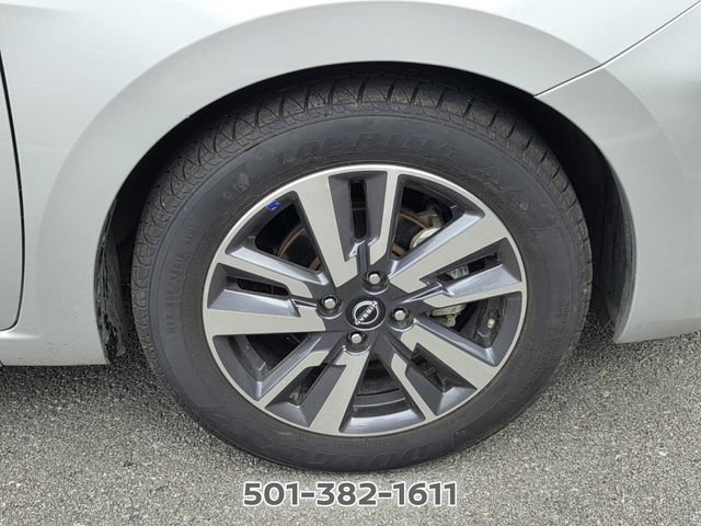 Used 2025 Nissan Versa SV FWD image 18