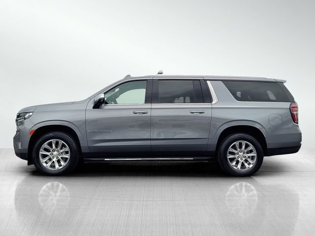 Used 2021 Chevrolet Suburban Premier w/ Premium Package RWD image 7