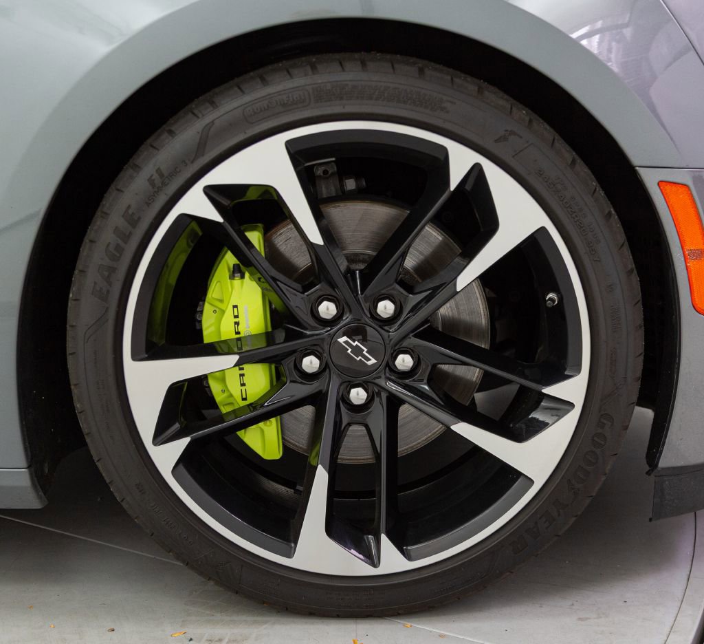 Used 2021 Chevrolet Camaro SS image 21