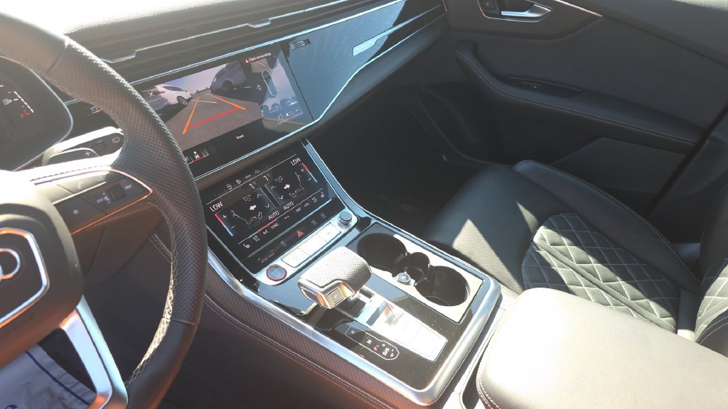 Used 2024 Audi SQ8 Premium Plus AWD/4WD image 20
