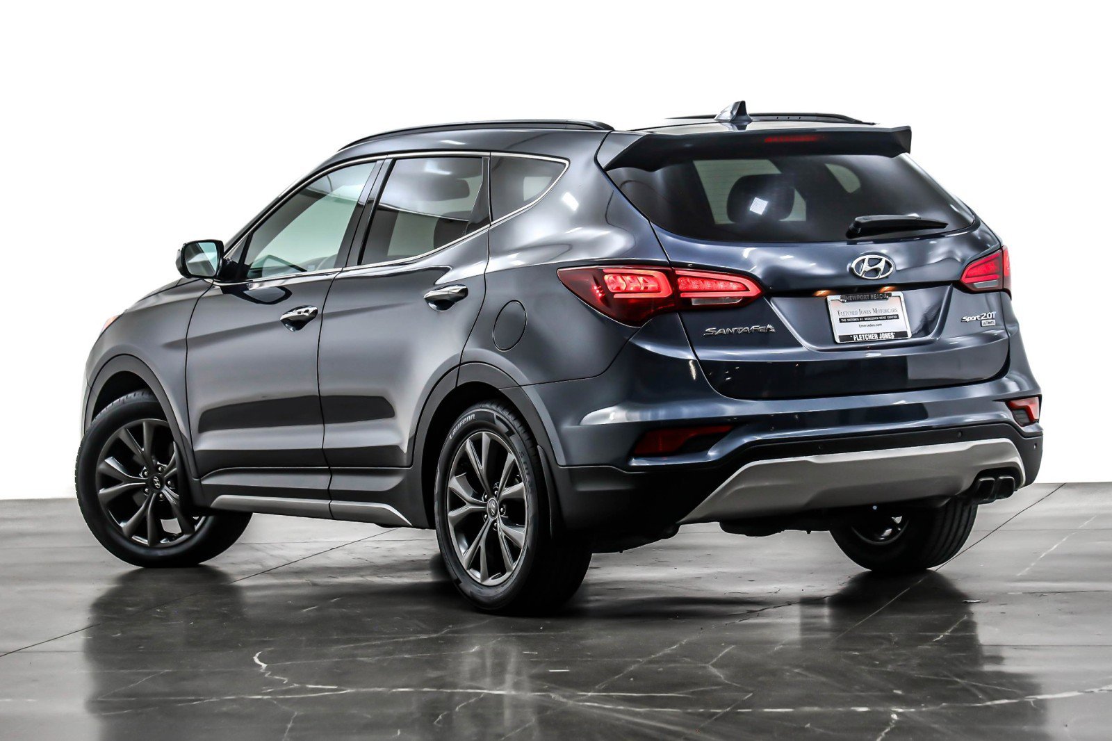 Used 2018 Hyundai Santa Fe Sport image 11