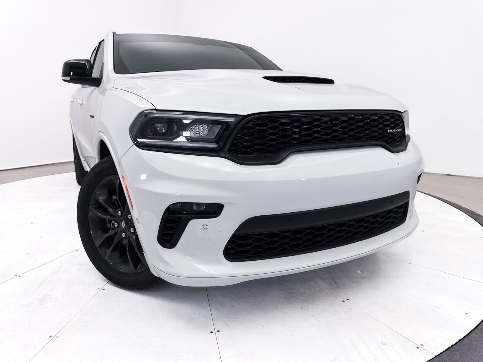 Used 2022 Dodge Durango R/T w/ Blacktop Package AWD/4WD image 7