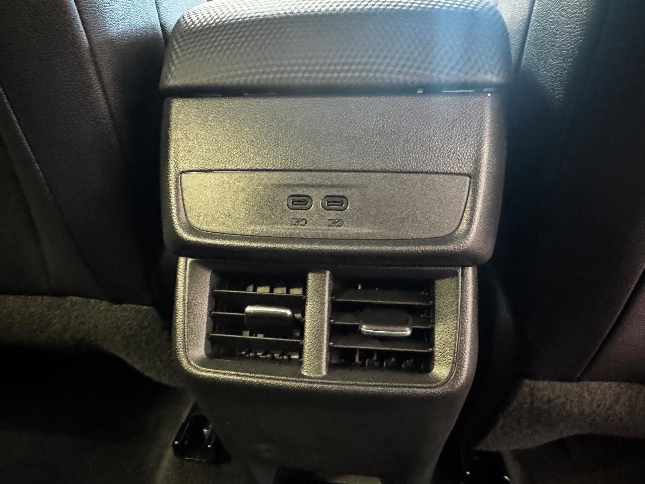 Used 2026 Chevrolet Equinox RS w/ Safety and Technology Package FWD image 11