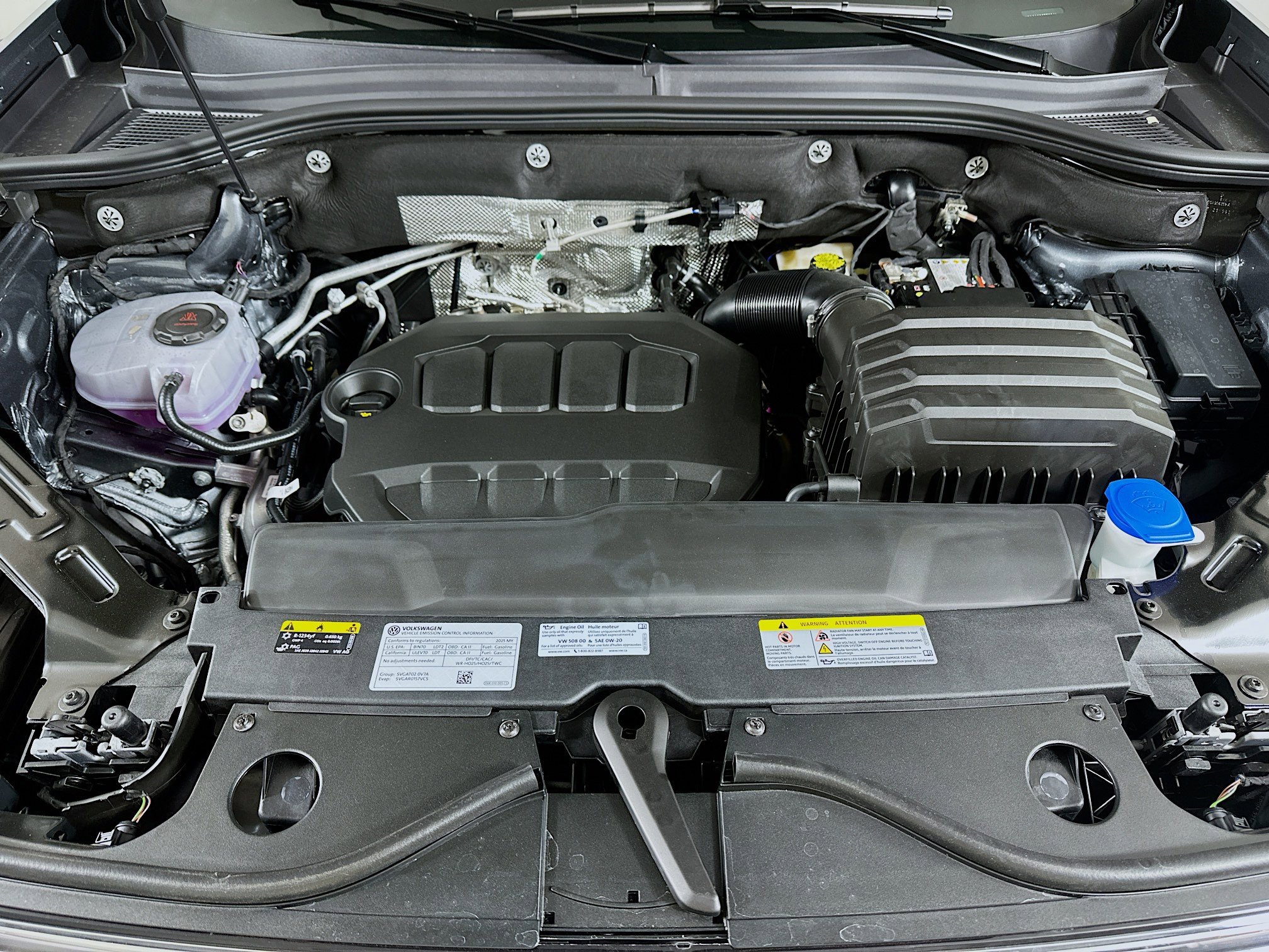 New 2025 Volkswagen Atlas SE image 30