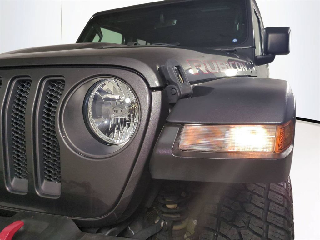 Used 2022 Jeep Wrangler Unlimited Rubicon AWD/4WD image 10