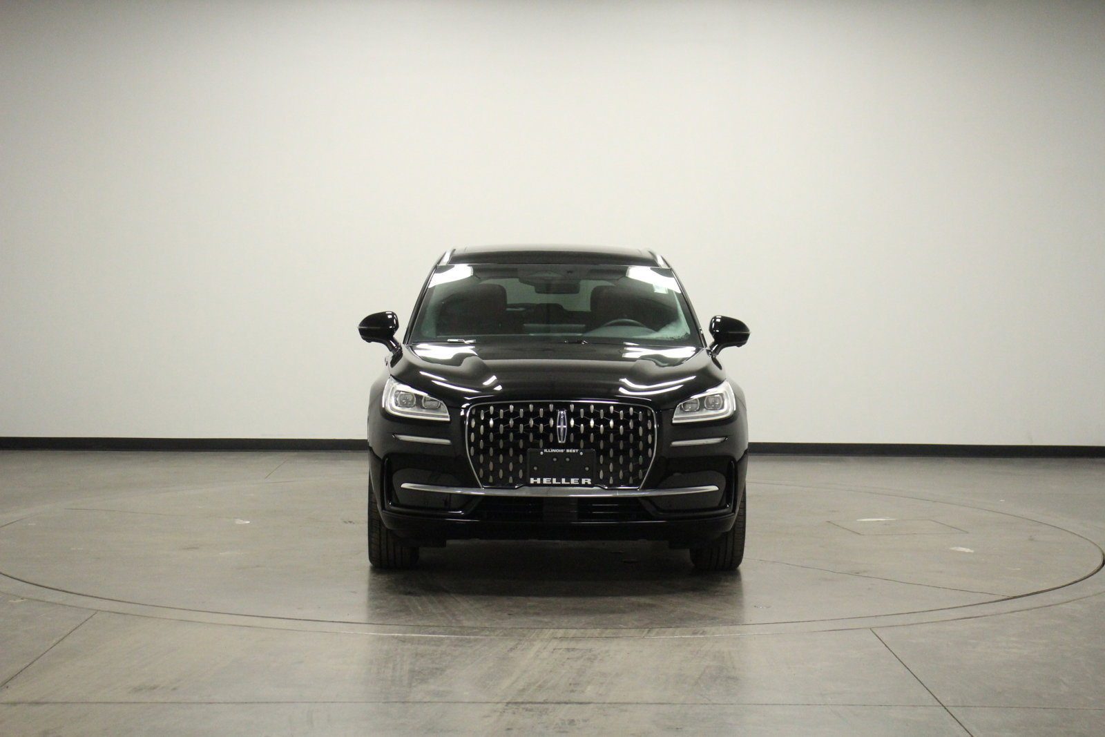 Used 2024 Lincoln Corsair Grand Touring w/ Equipment Group 301A AWD/4WD image 3