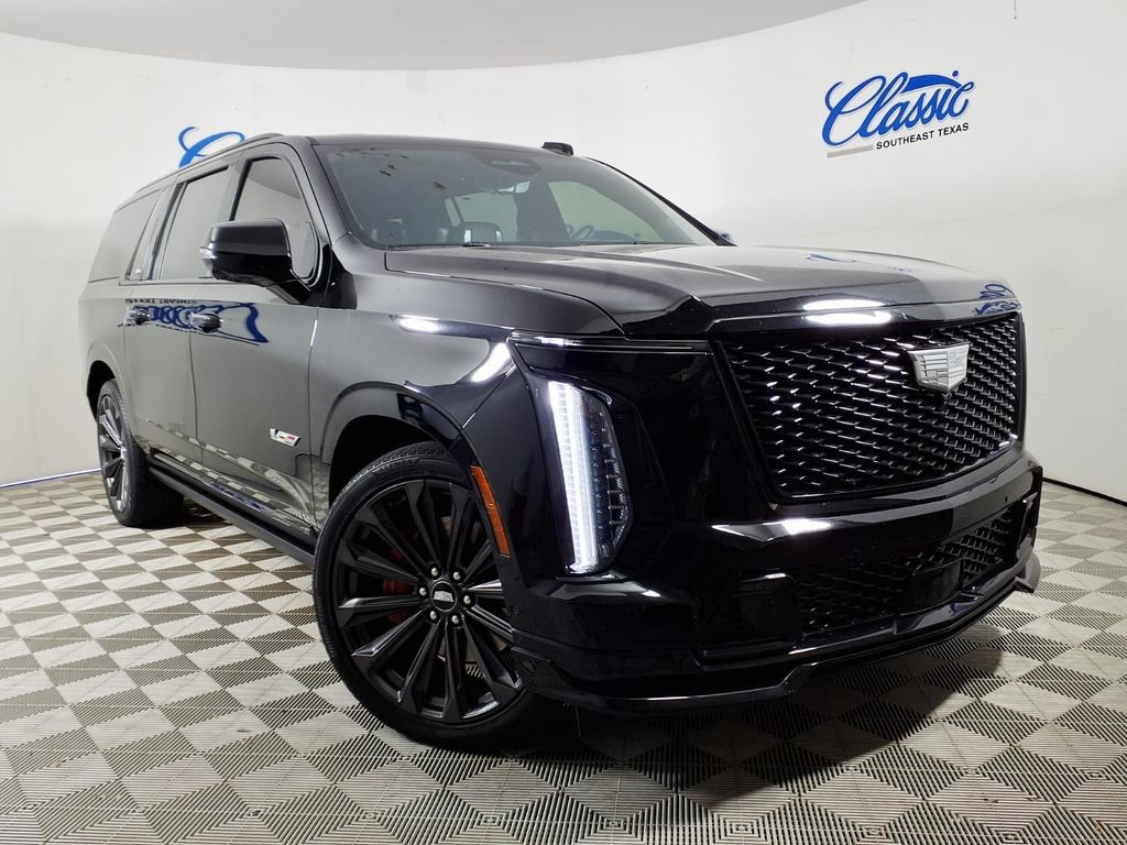 Used 2025 Cadillac Escalade ESV V