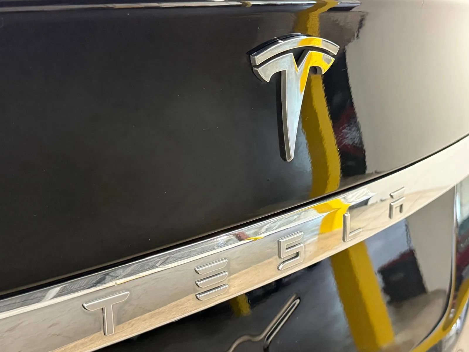 Used 2018 Tesla Model S 75D image 21