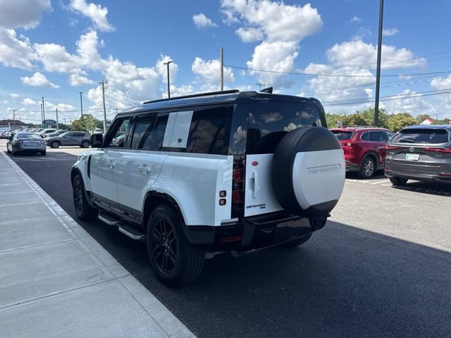 Used 2022 Land Rover Defender 110 X-Dynamic SE AWD/4WD image 6