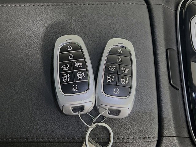 Used 2024 Hyundai Tucson Limited image 32