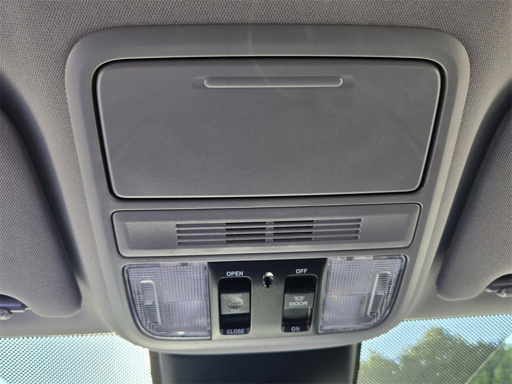 Used 2024 Honda Odyssey EX-L image 24