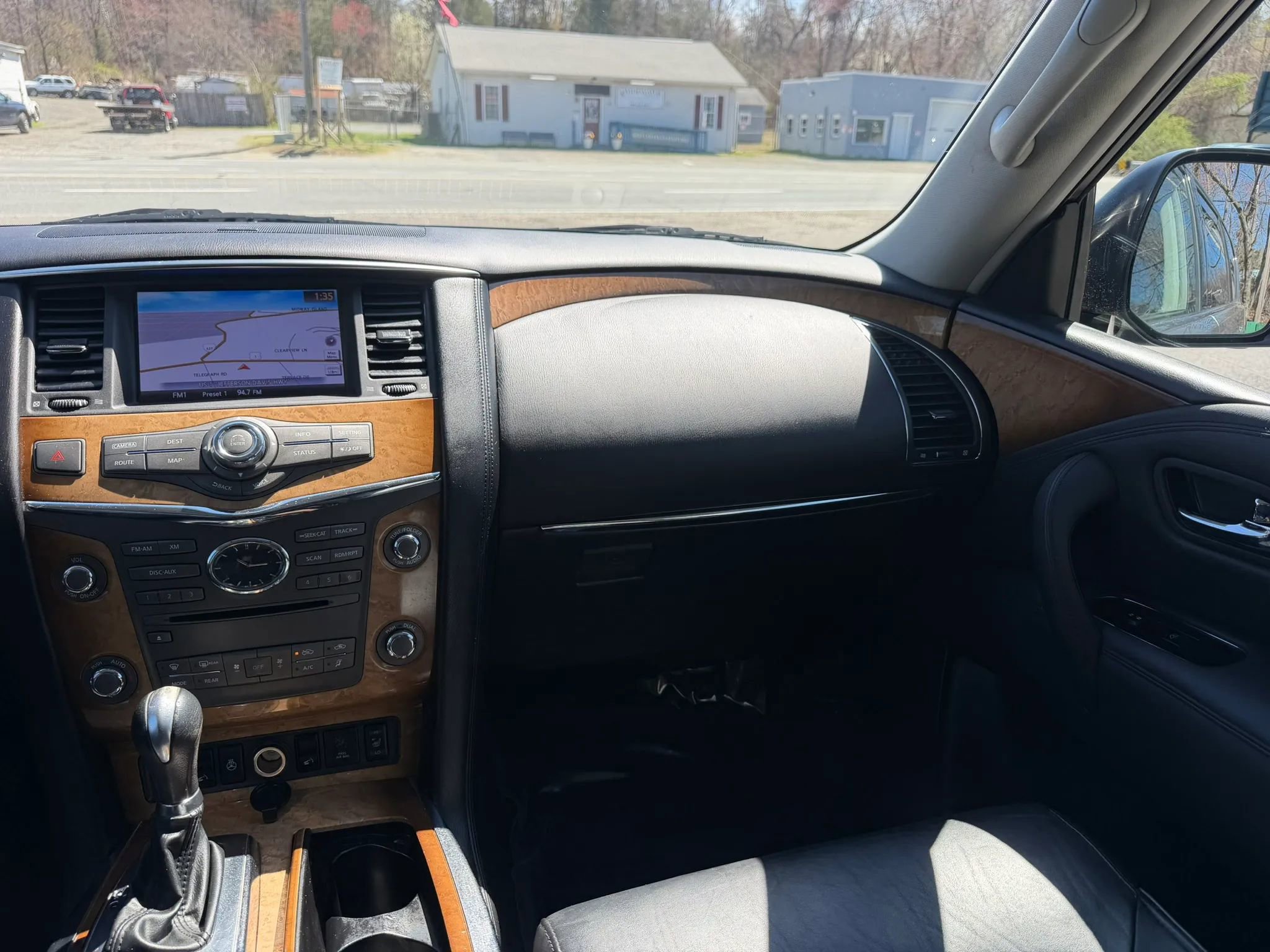 Used 2012 INFINITI QX56 4WD w/ Theater Pkg image 35