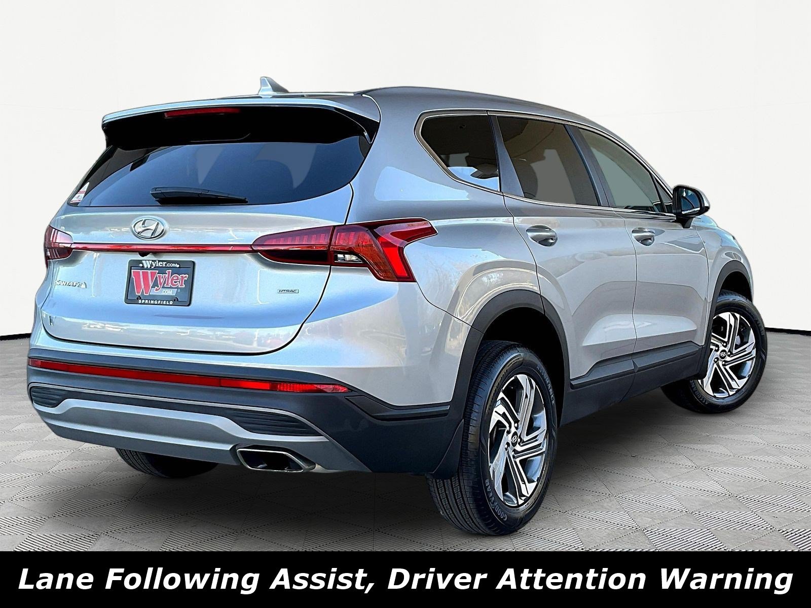 Used 2023 Hyundai Santa Fe SE AWD/4WD image 6