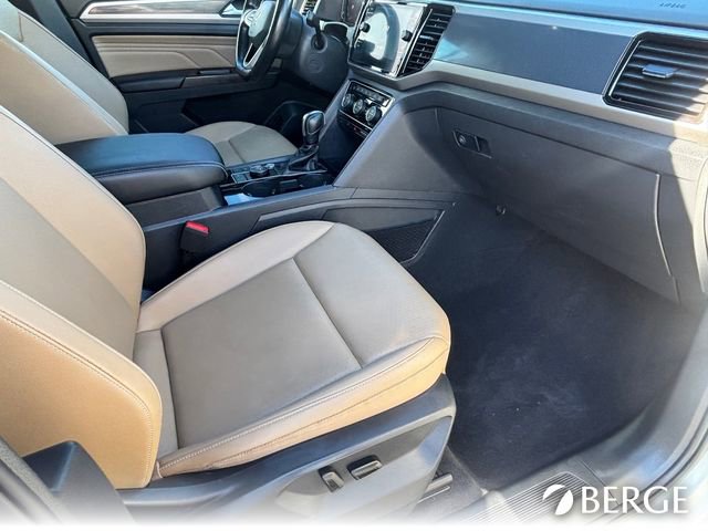Used 2020 Volkswagen Atlas Cross Sport SEL image 13