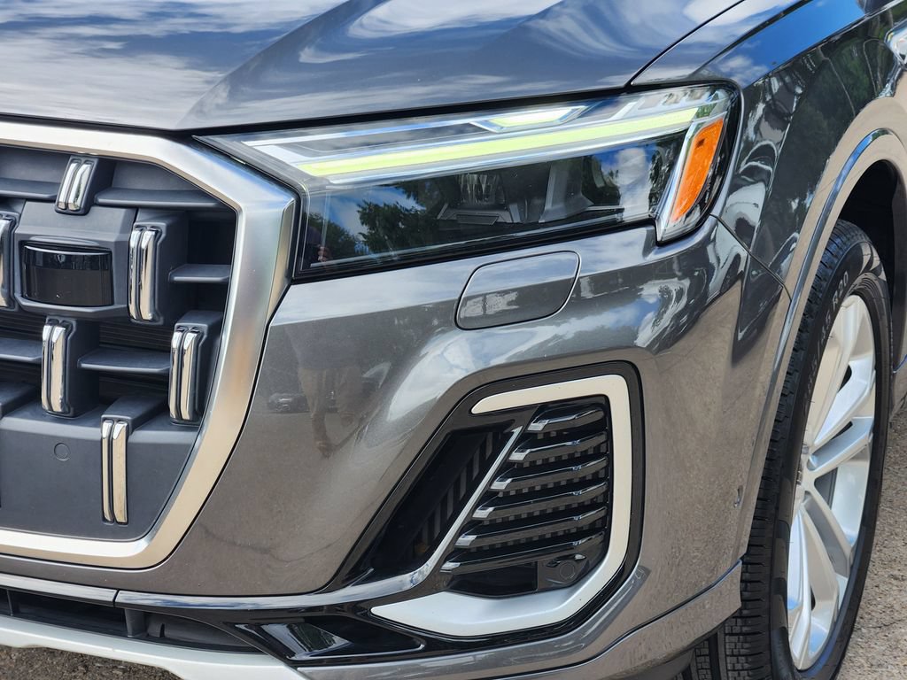 Certified 2025 Audi Q7 3.0T Premium Plus AWD/4WD image 12