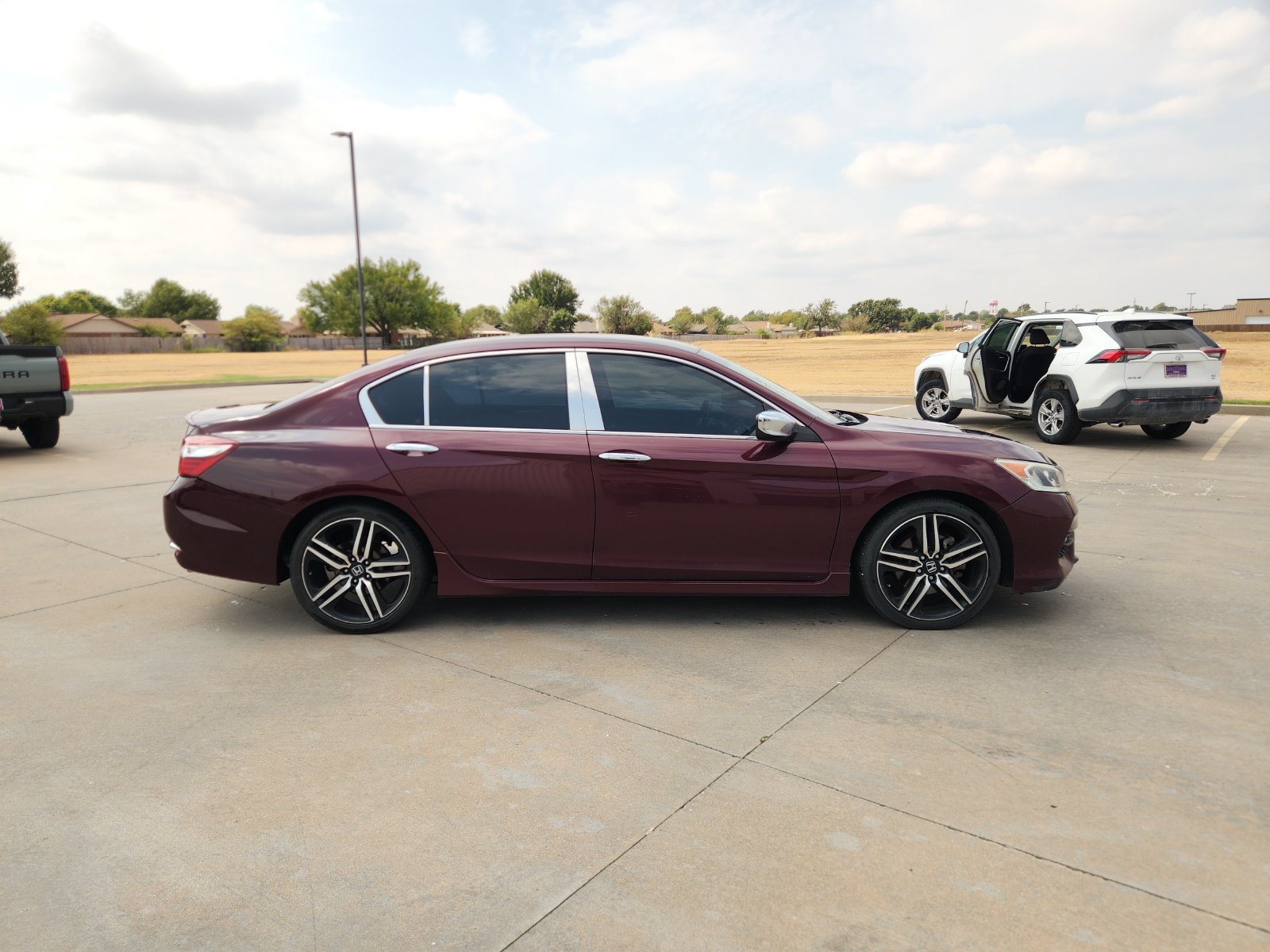 Used 2017 Honda Accord Sport Special Edition image 7