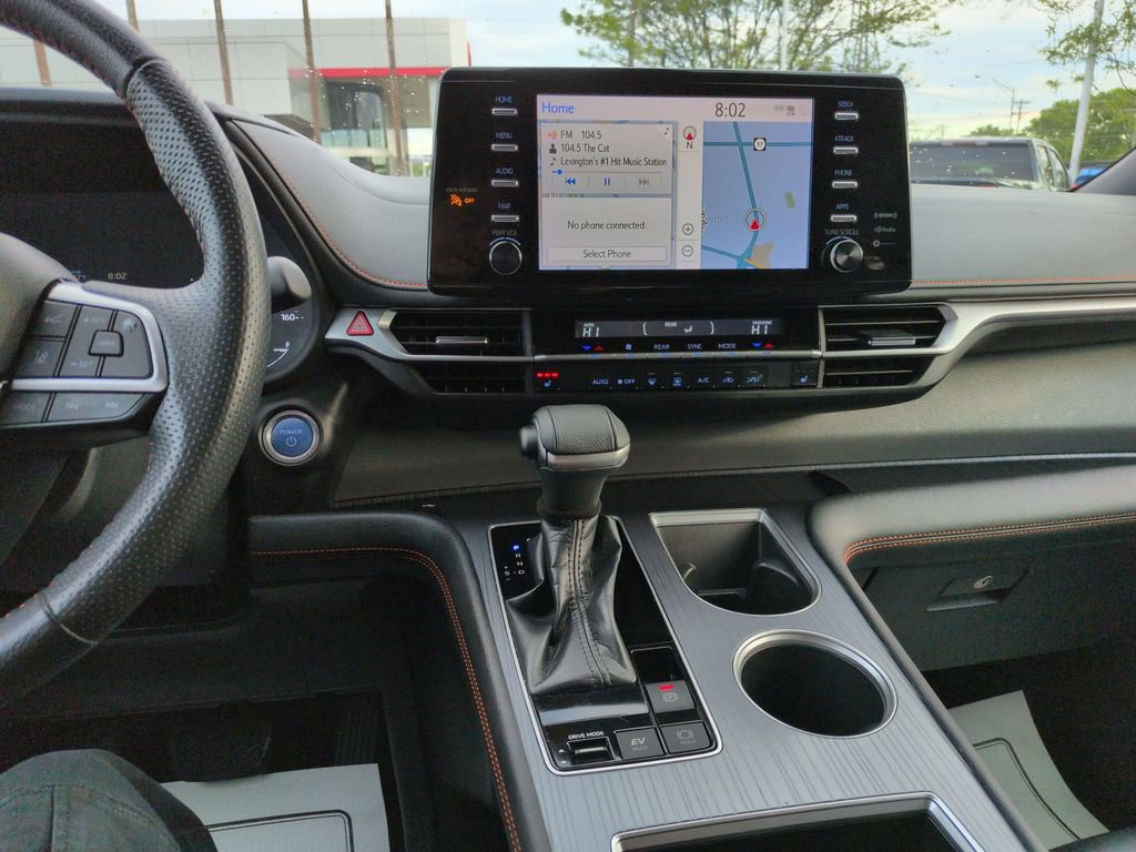 Certified 2022 Toyota Sienna XSE AWD/4WD image 17