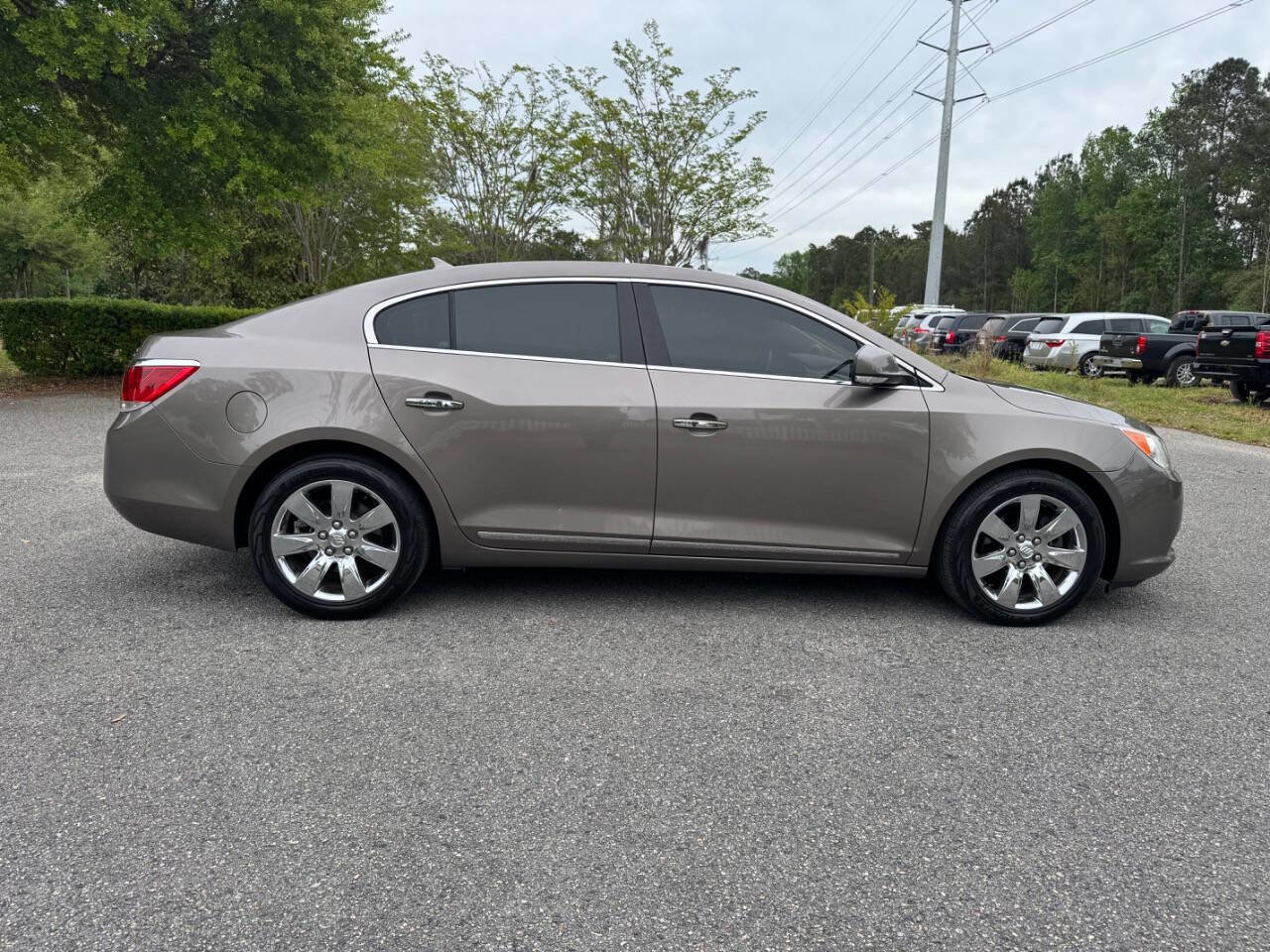 Used 2010 Buick LaCrosse CXL image 7