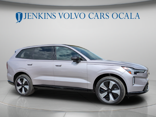 New 2026 Volvo EX90 Plus RWD image 2
