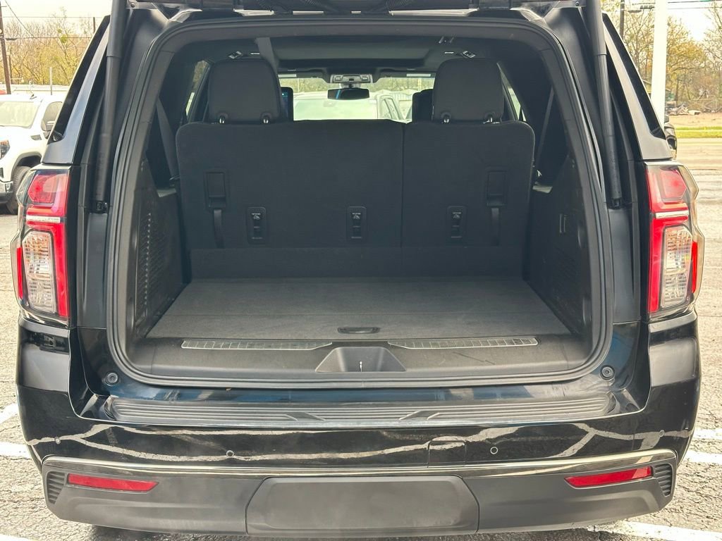 Used 2021 Chevrolet Suburban RST w/ Rear Media and Nav Package image 8