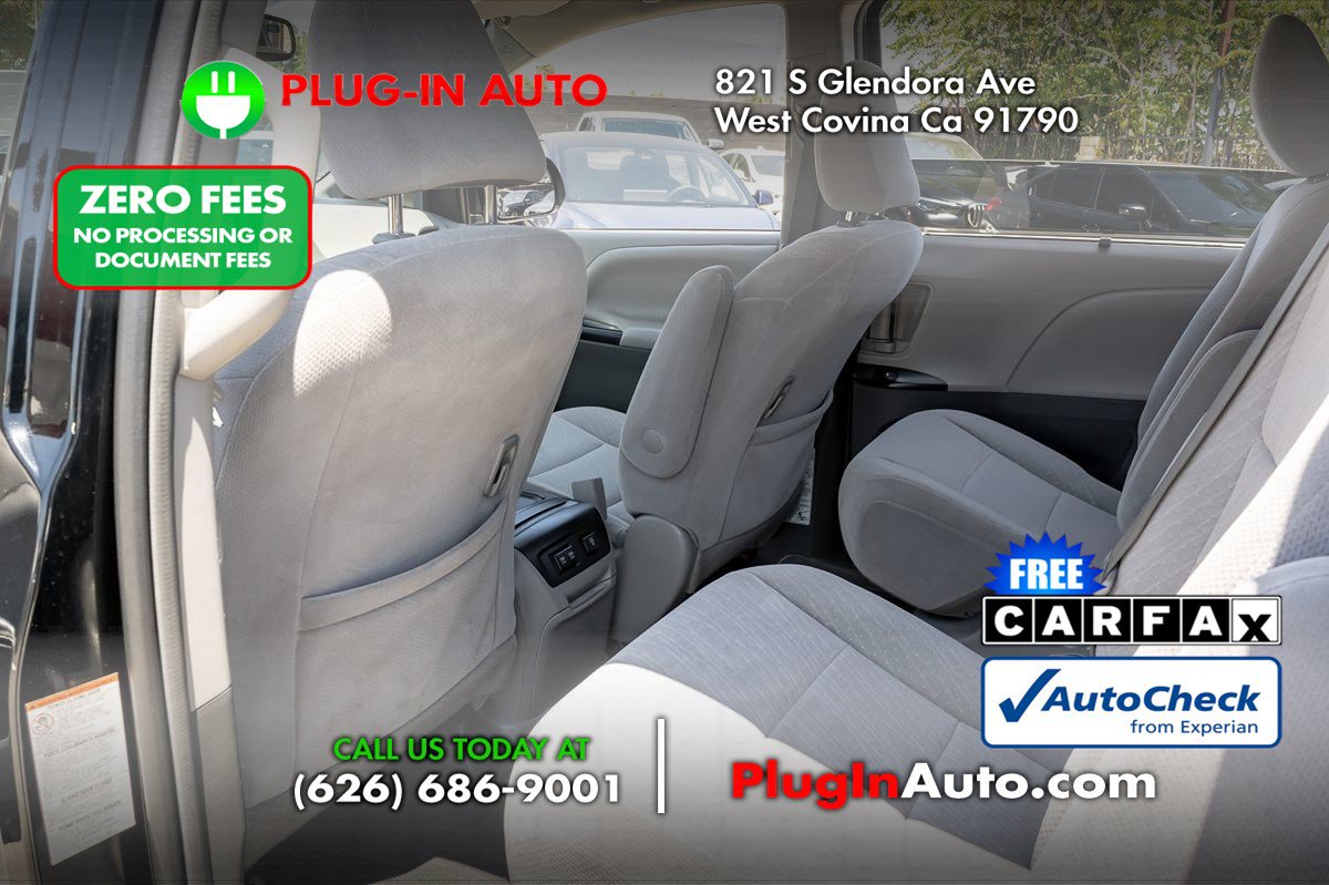 Used 2019 Toyota Sienna LE FWD image 9