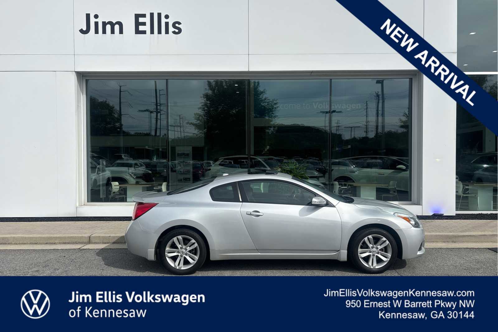 Used 2013 Nissan Altima 2.5 S w/ Premium Pkg FWD image 1