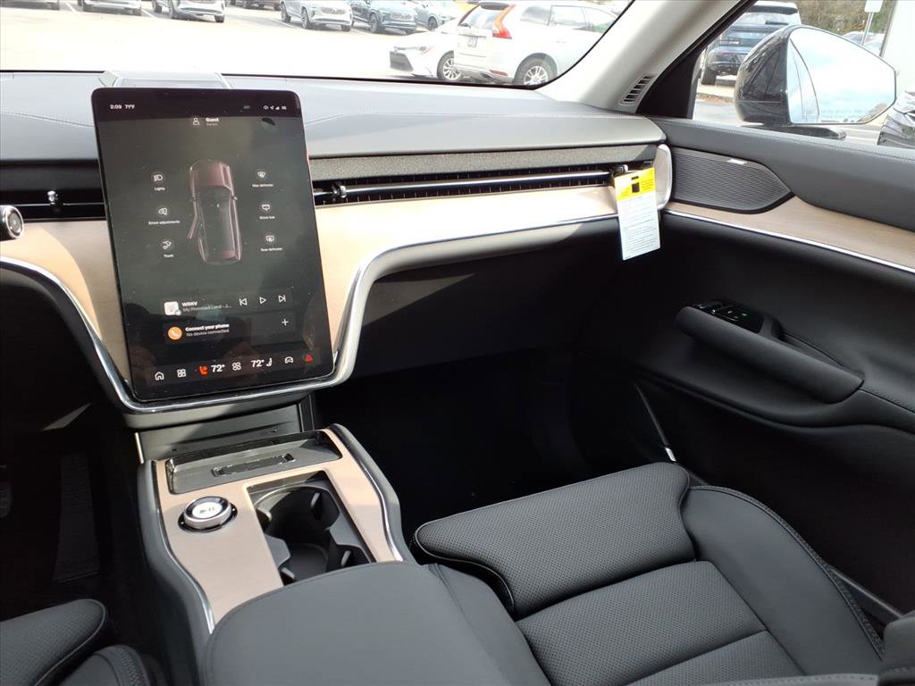 New 2025 Volvo EX90 Plus w/ Protection Package Premier image 12