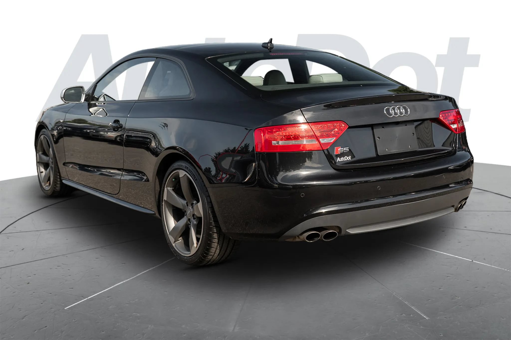 Used 2011 Audi S5 Prestige AWD/4WD image 2