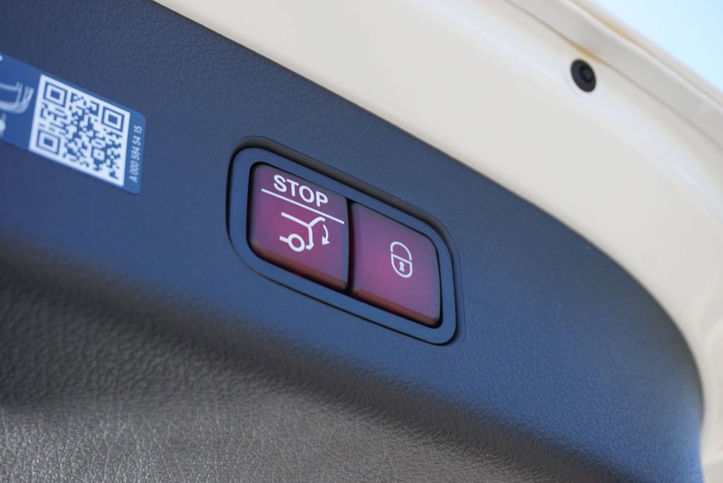 New 2026 Mercedes-Benz GLC 300 4MATIC image 73