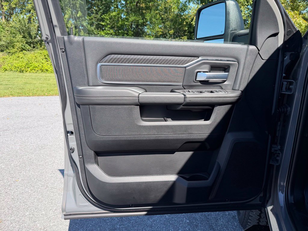 New 2026 RAM 2500 Big Horn AWD/4WD image 11