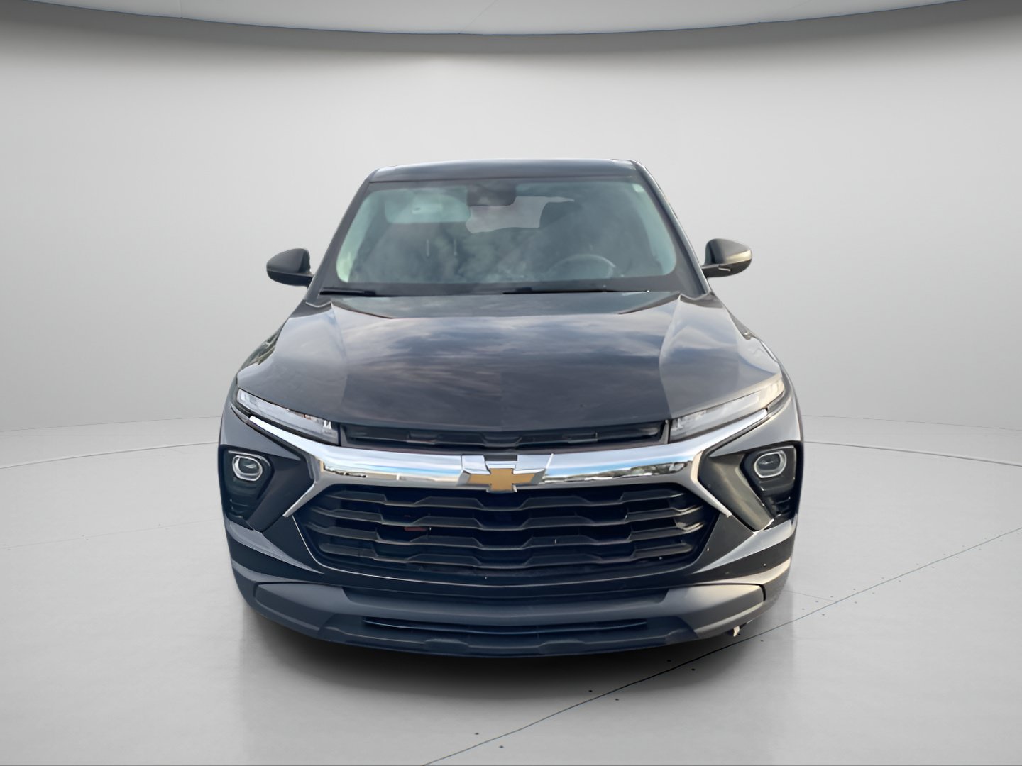 Used 2024 Chevrolet TrailBlazer LS w/ LS Convenience Package AWD/4WD image 3