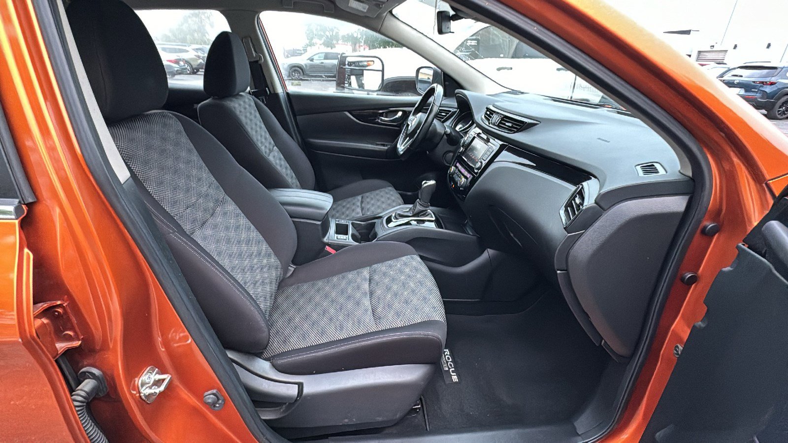 Used 2022 Nissan Rogue Sport SV image 26