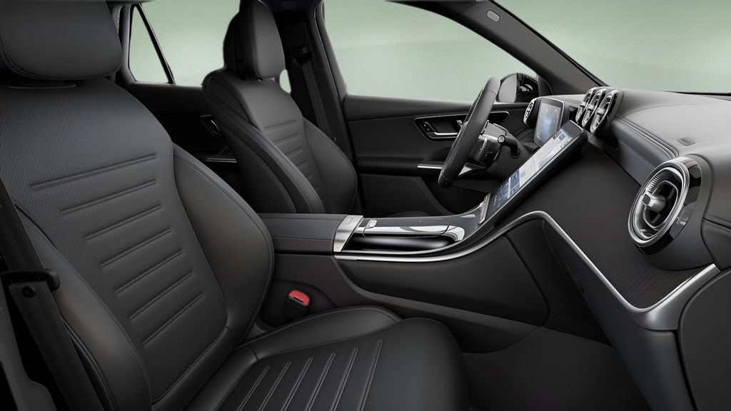 Used 2026 Mercedes-Benz GLC 300 image 39