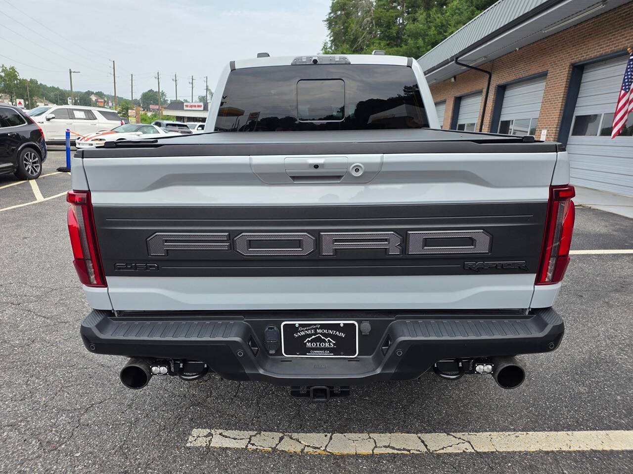 Used 2025 Ford F150 Raptor AWD/4WD image 5